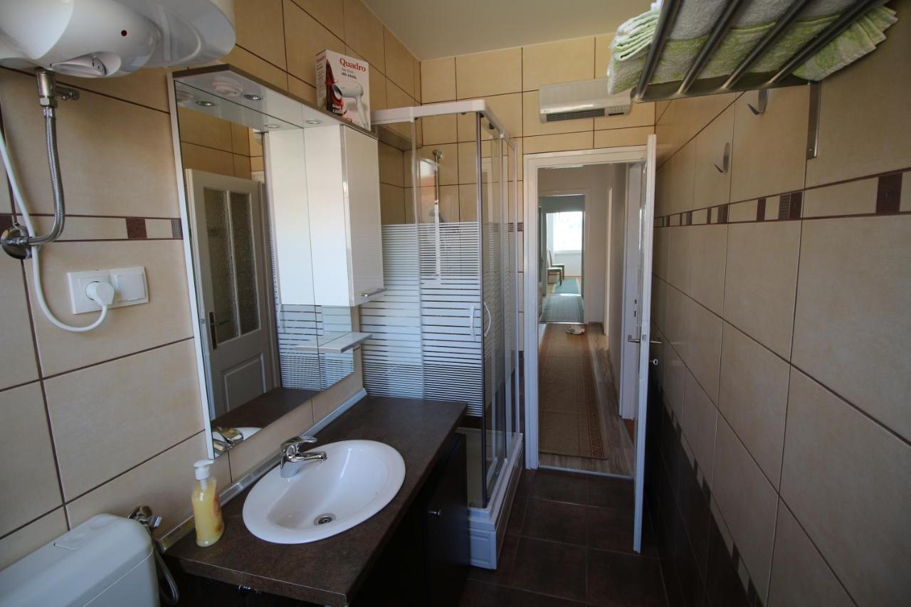 Apartment Ribica 克尔克 外观 照片